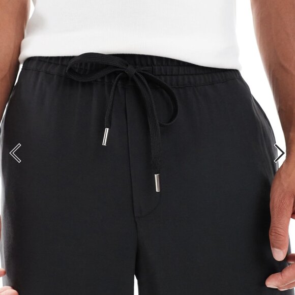 BRAND NEW W32 ASOS wide leg trouser with elasticated waistband in black - Picture 3 of 3